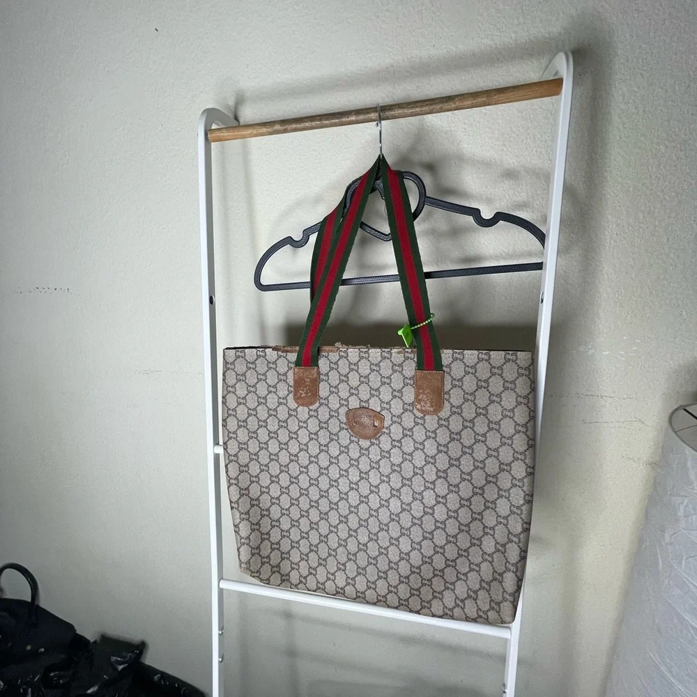 Gucci plus Rehab tote bag 16 X 14 made in Italy - Picture 7 of 7